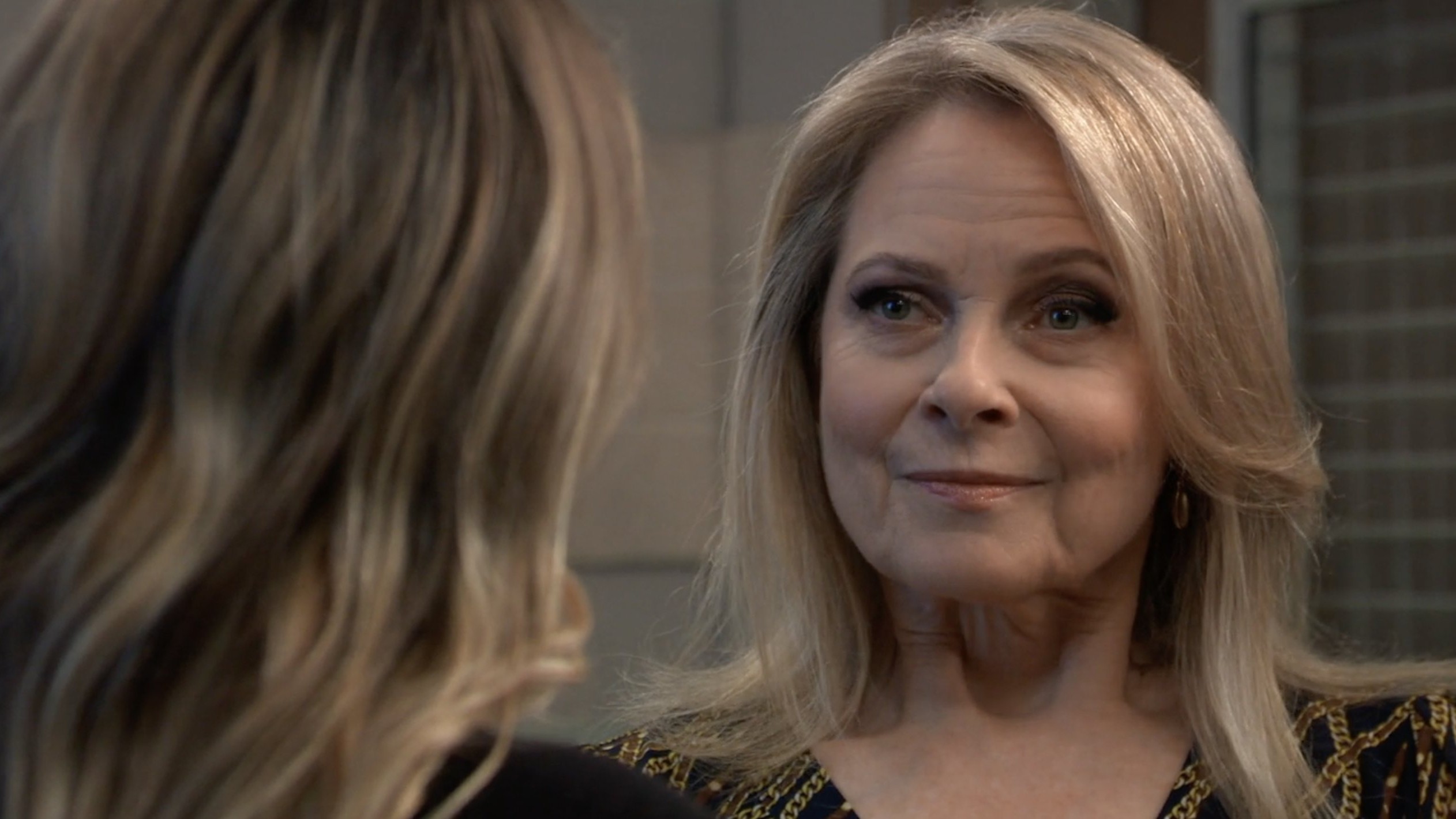 Bonnie Burroughs as Gladys smirking in General Hospital