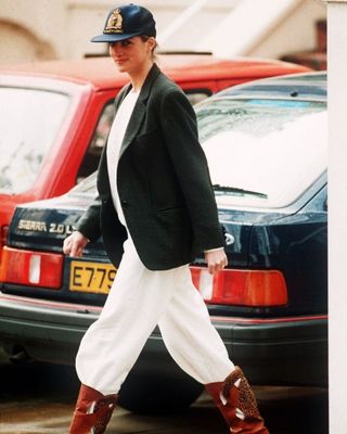 Princess Diana's business casual outfit