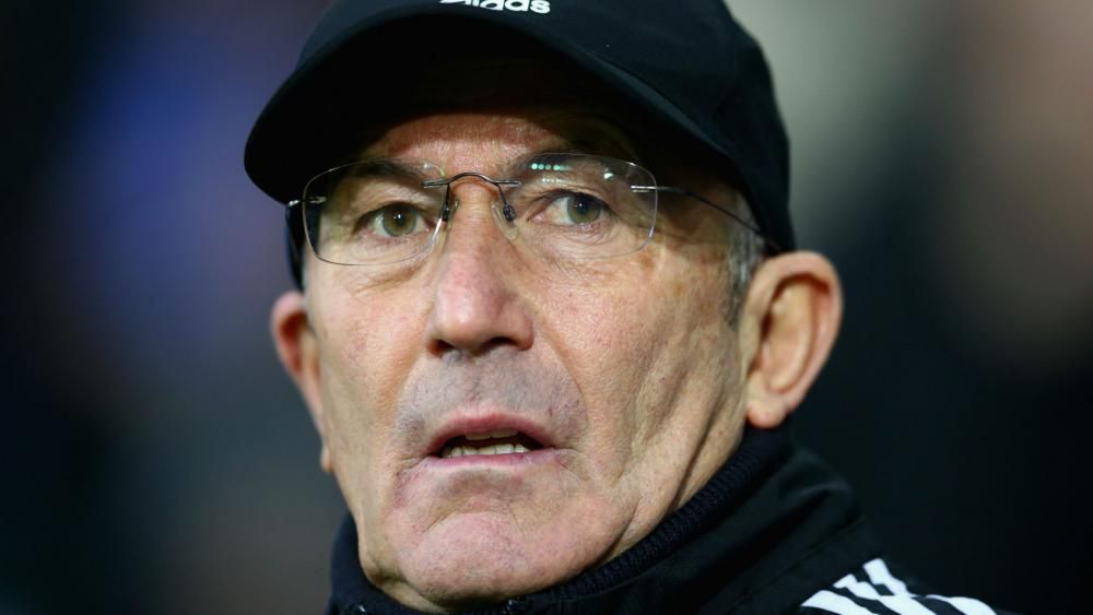 pulis-laments-refereeing-decisions-in-bournemouth-reverse-fourfourtwo