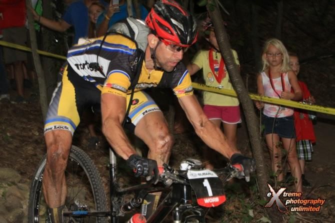 Brian Matter (RACC/Trek/Gear Grinder) handles the rock garden with ease