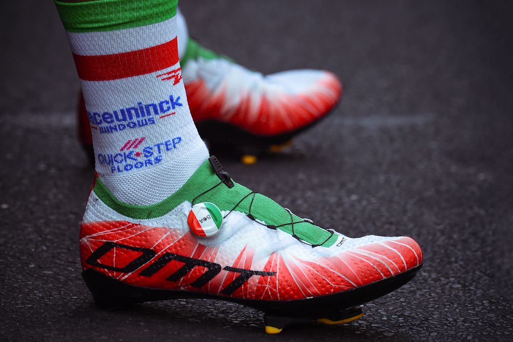 Matching Italian champion's shoes and socks for Elia Viviani