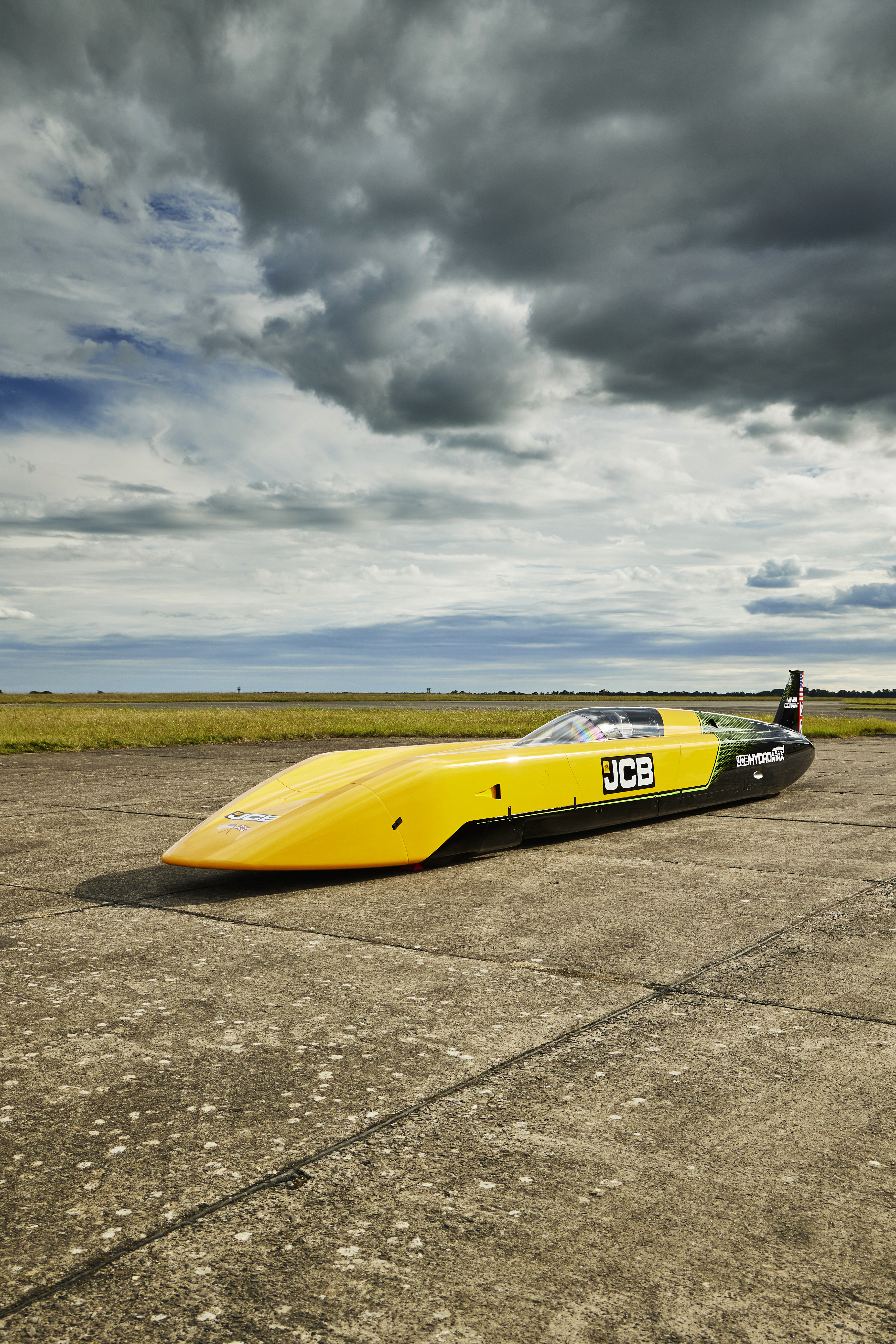 Views of the JCB Hydromax, which is yellow and pointy