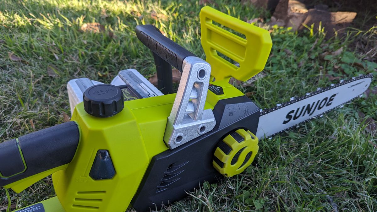 Sun Joe Electric Chainsaw