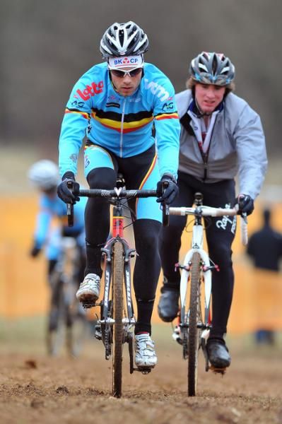 Belgium's Niels Albert leads US U23 team member Zack McDonald on a Worlds course recon.