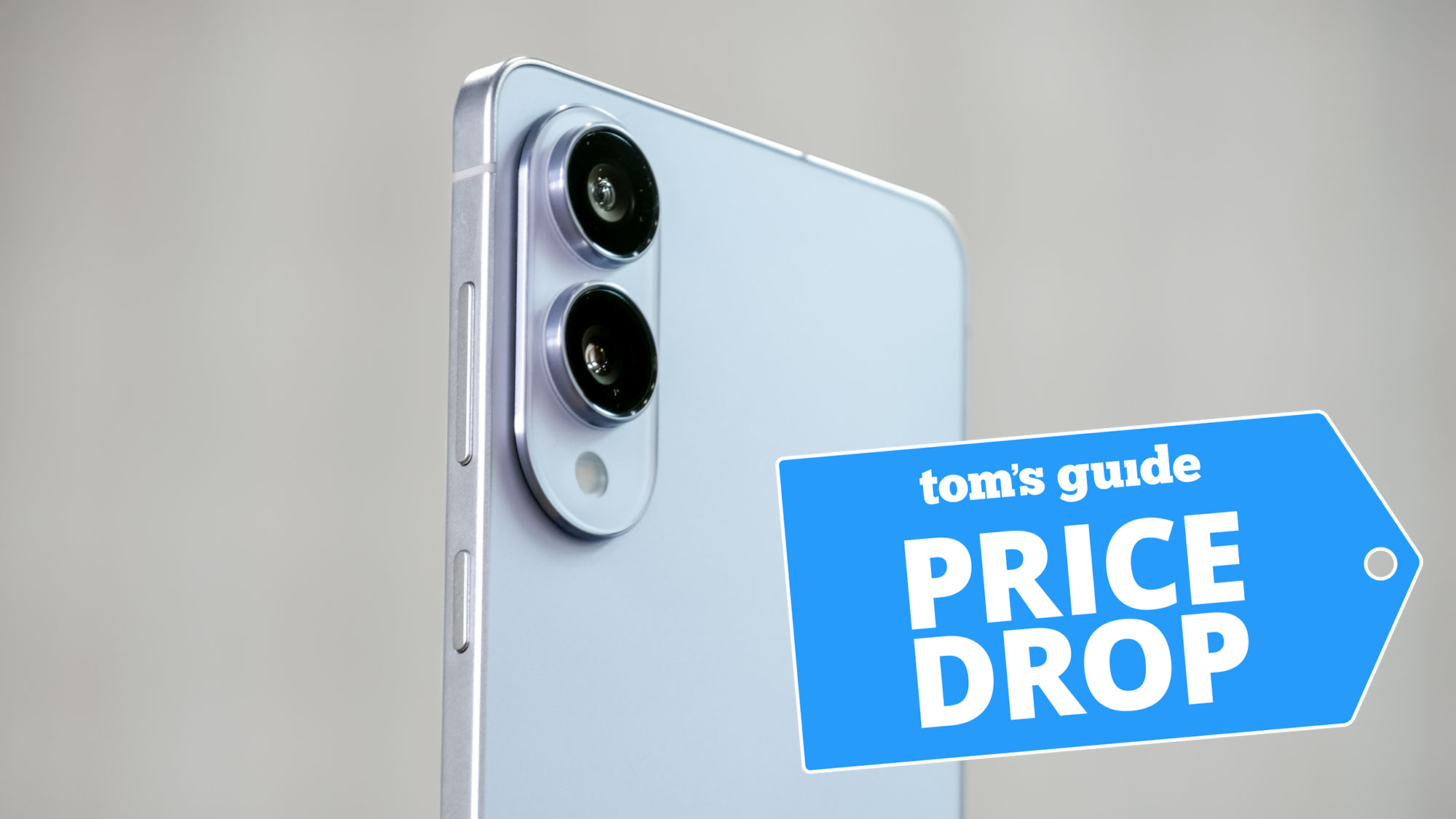 Galaxy S25 Edge shown from an angle