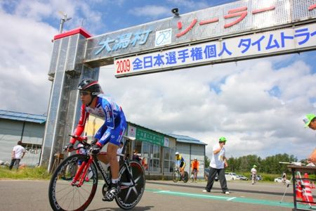 Time trial was held at the Solarsports-line course in Akita prefecture.