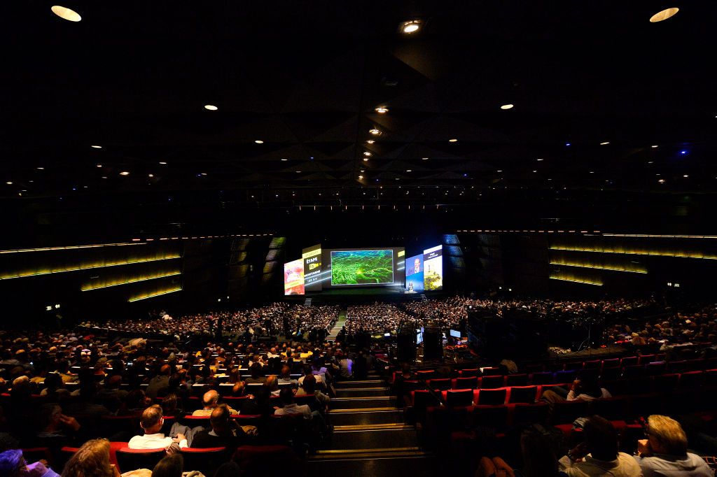 A full house in the Palais des Congres