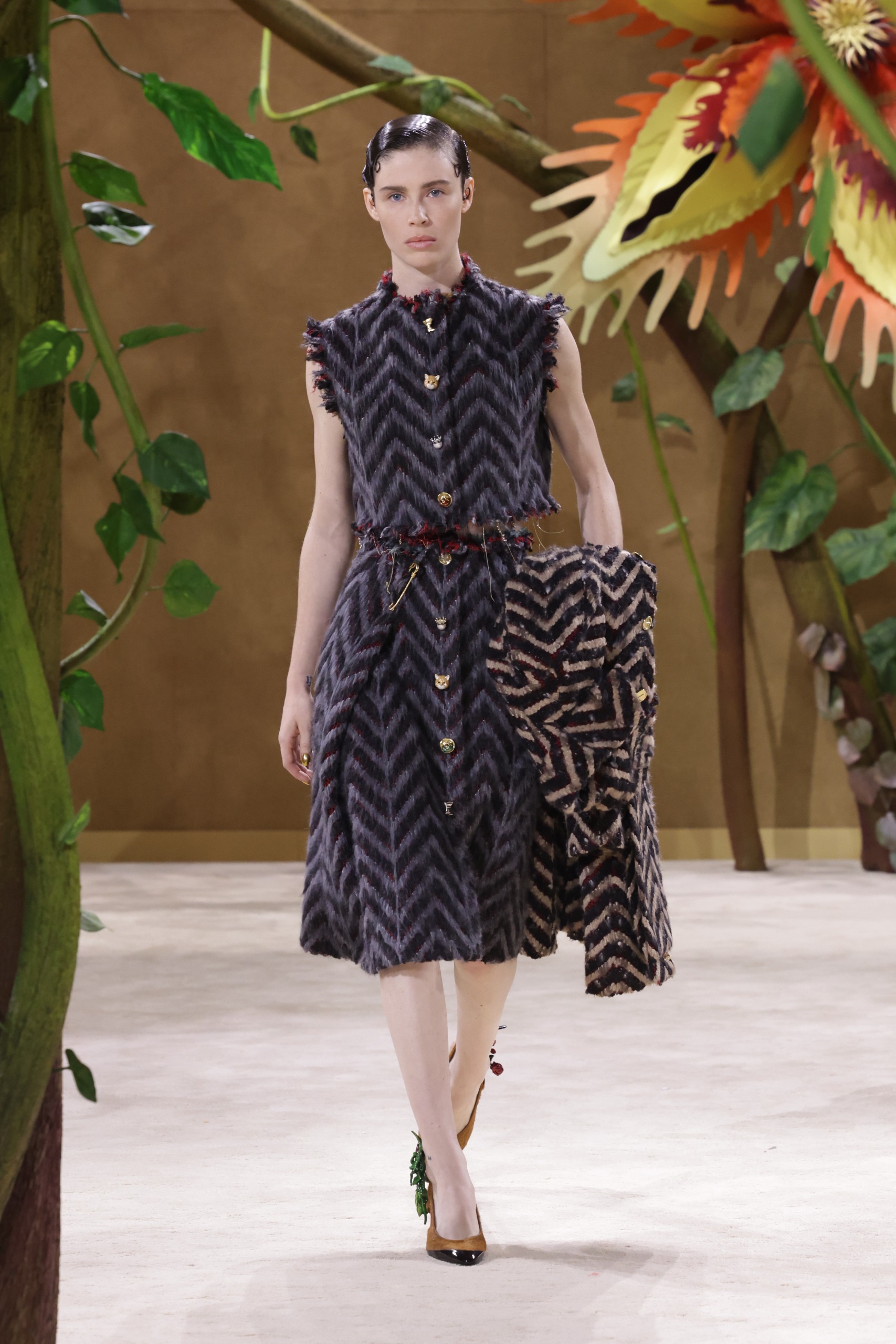 The striped dress trend on Chanel's Fall 2026 couture runway