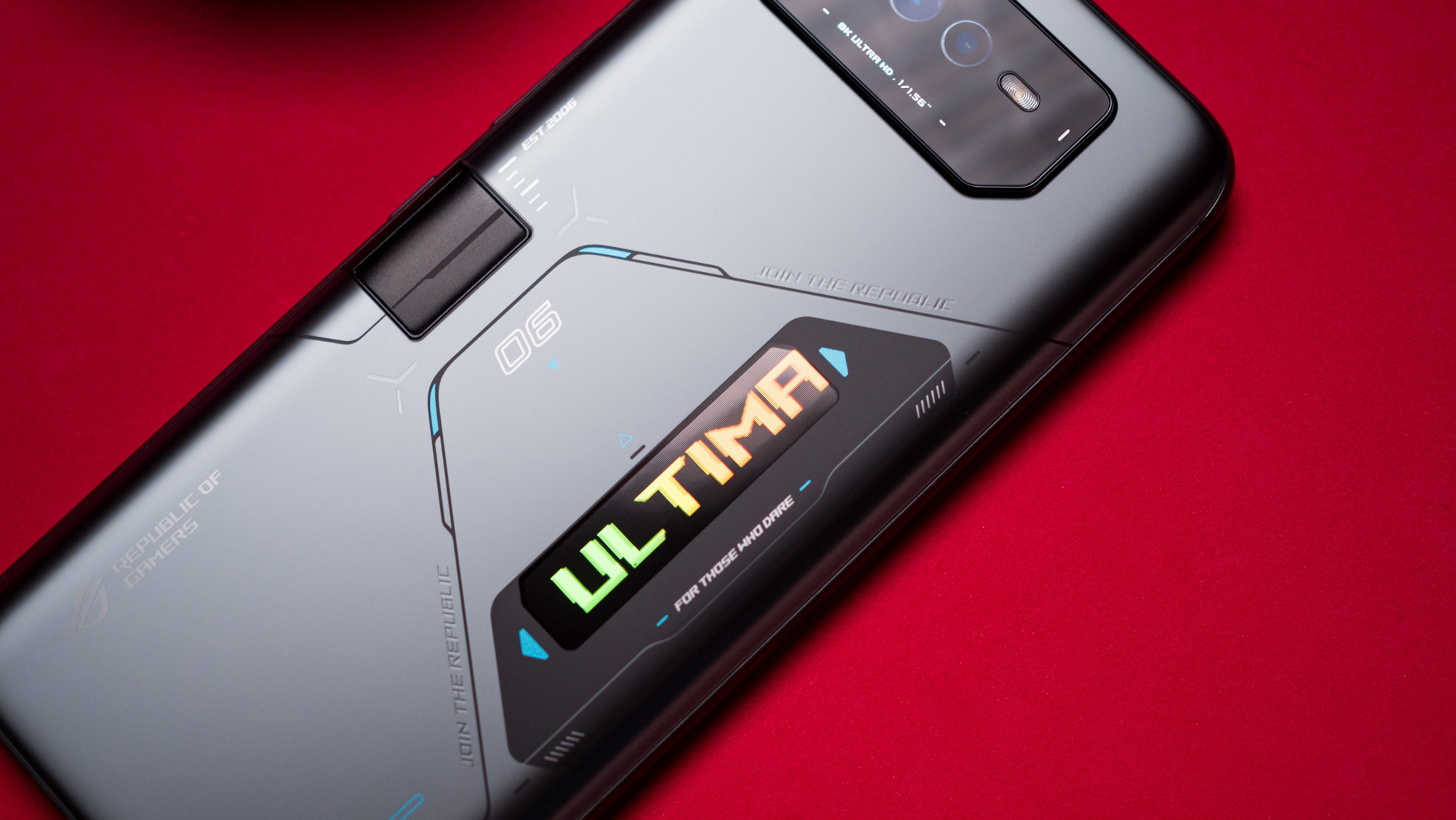 ASUS ROG Phone 6D Ultimate review