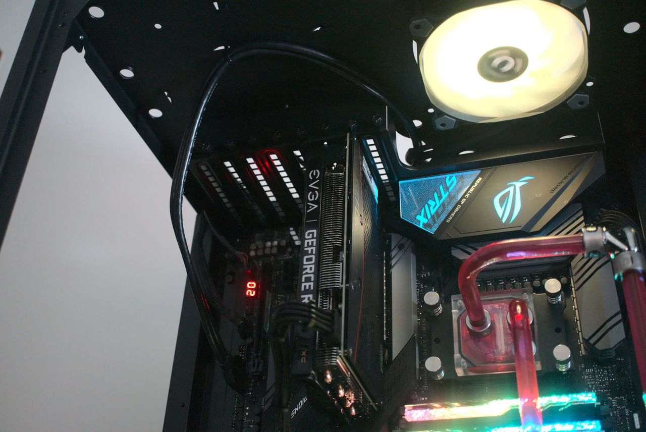 Thermaltake Tower 900