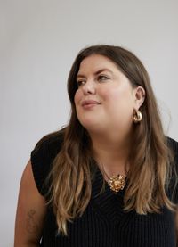 Chloe Laws's avatar