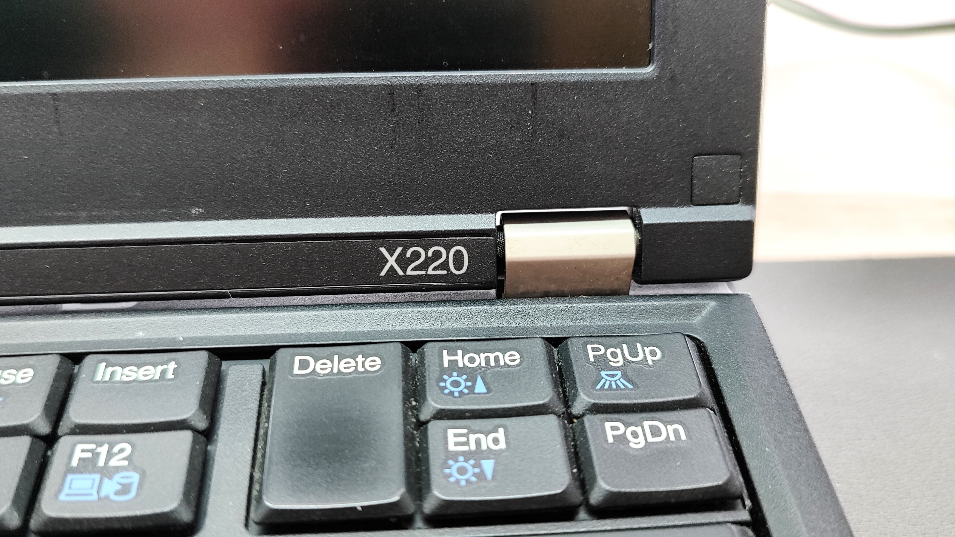 Lenovo X220