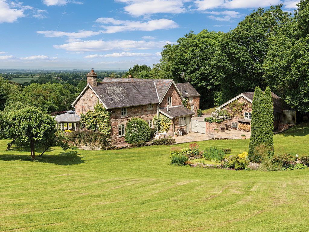Overton Edge, Manley, Cheshire
