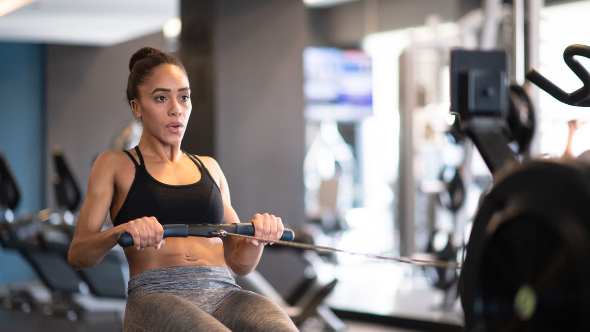 How to use a rowing machine for exercises that AREN'T actually rowing ...