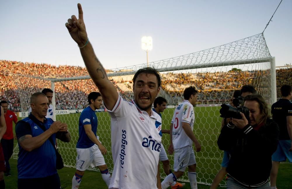 Uruguay Wrap: Recoba brilliance lifts Nacional | FourFourTwo