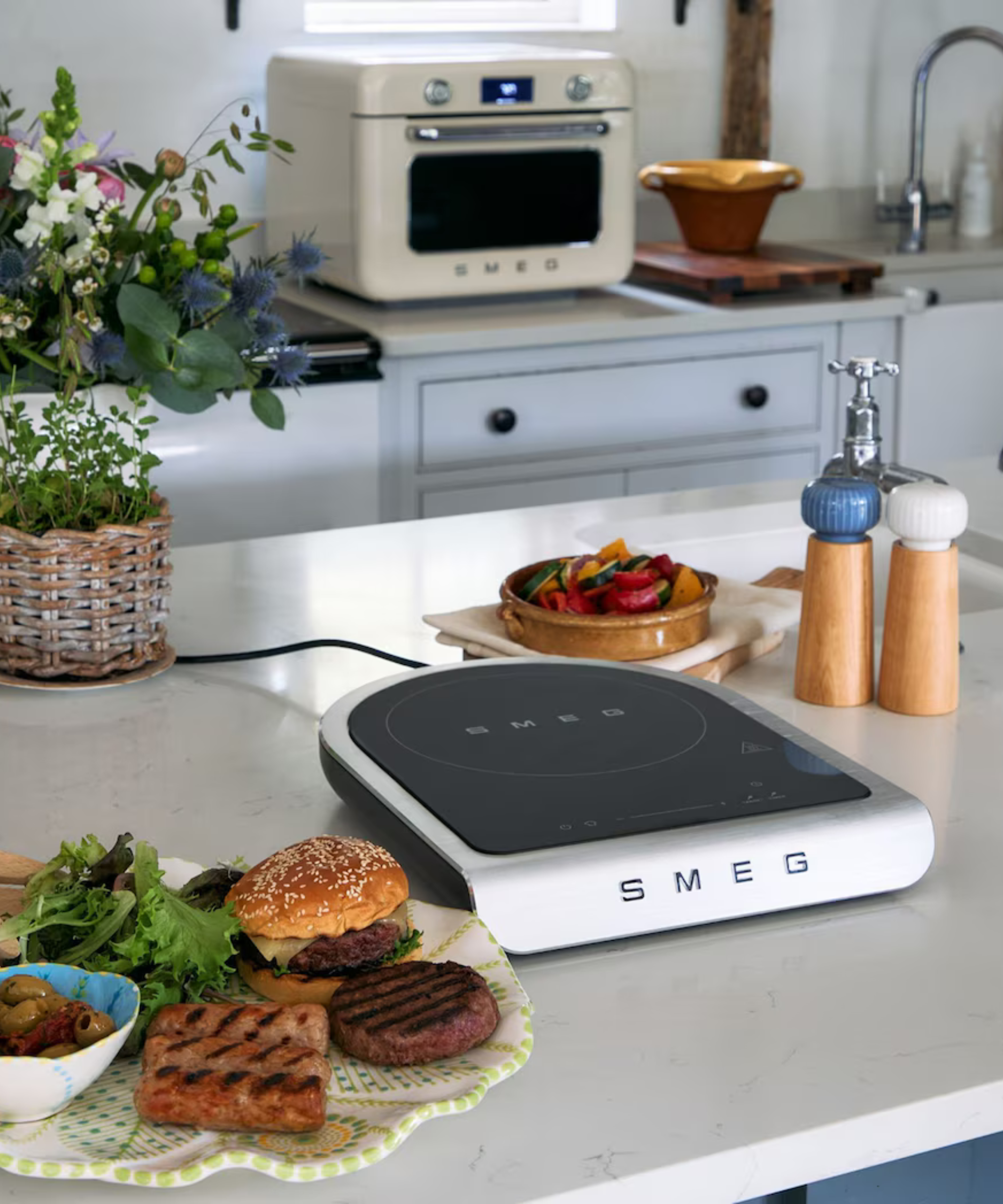Smeg Black Portable Induction Hob