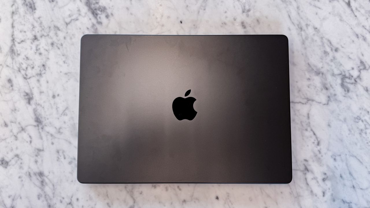 MacBook Pro M5
