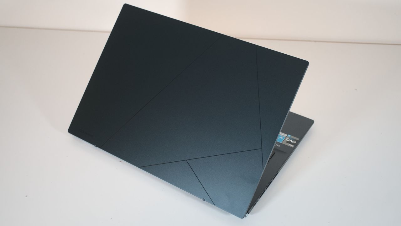 ASUS Zenbook 14 2022
