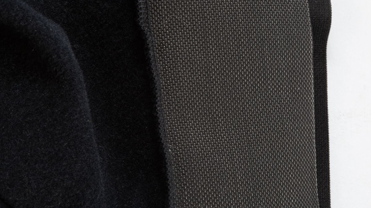 Assos Mille GTS Spring Fall bib shorts c2 leg gripper detail