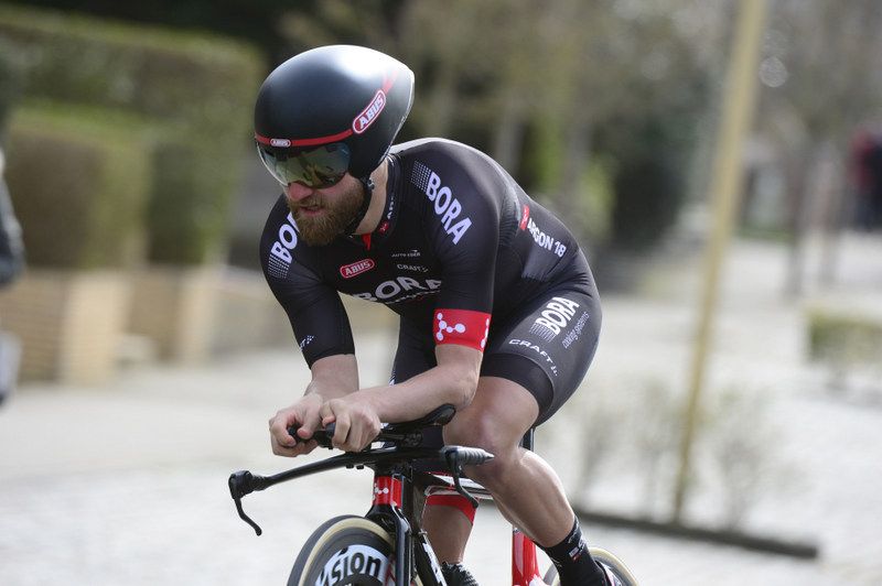 The bearded Ralf Matzka (Bora-Argon 18)