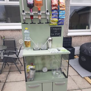 outdoor bar counter with bar accessories