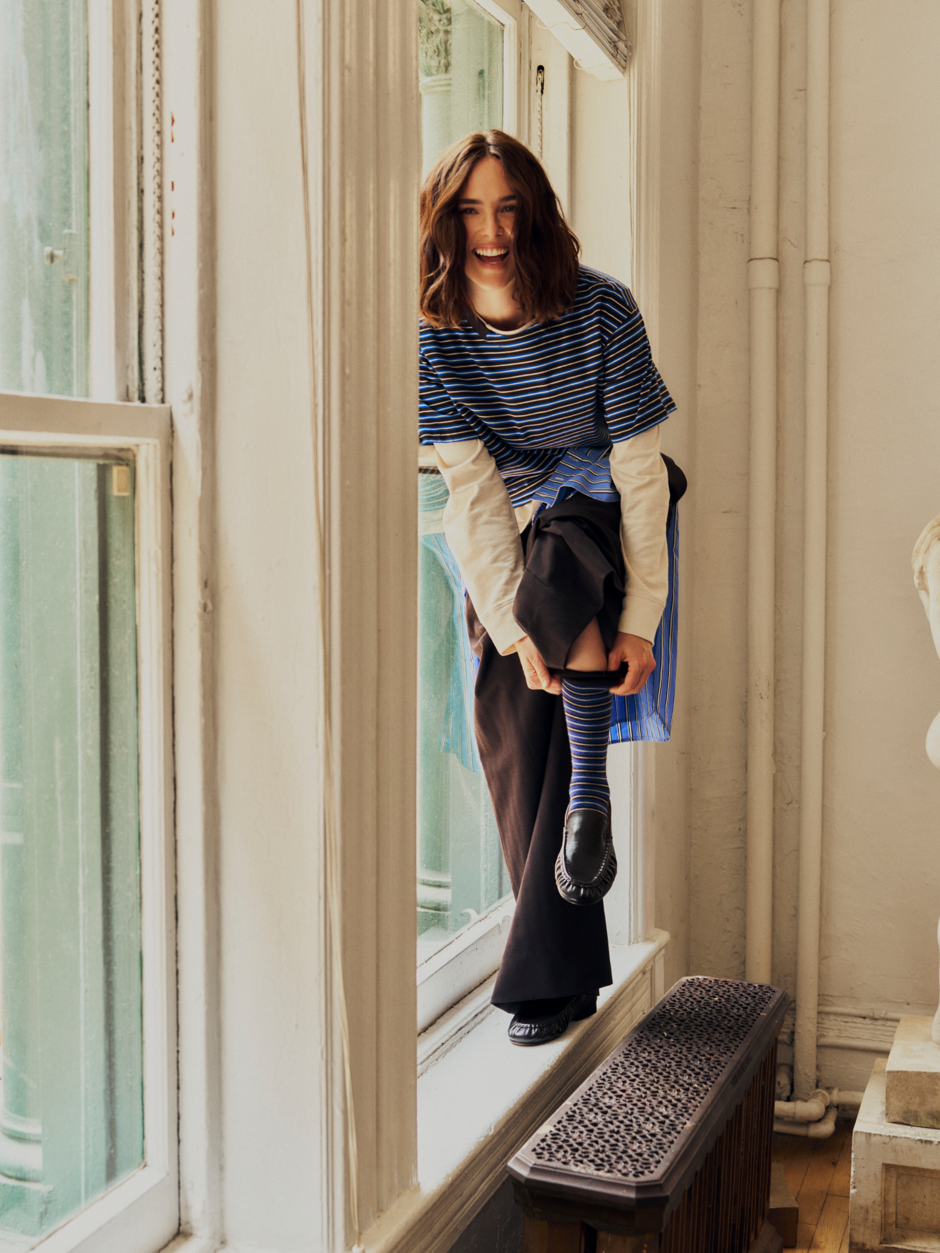 Zoey Deutch is the campaign star for the fashion collaboration between Banana Republic and La Ligne