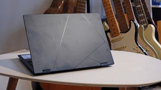 Asus Zenbook 14 Flip OLED review