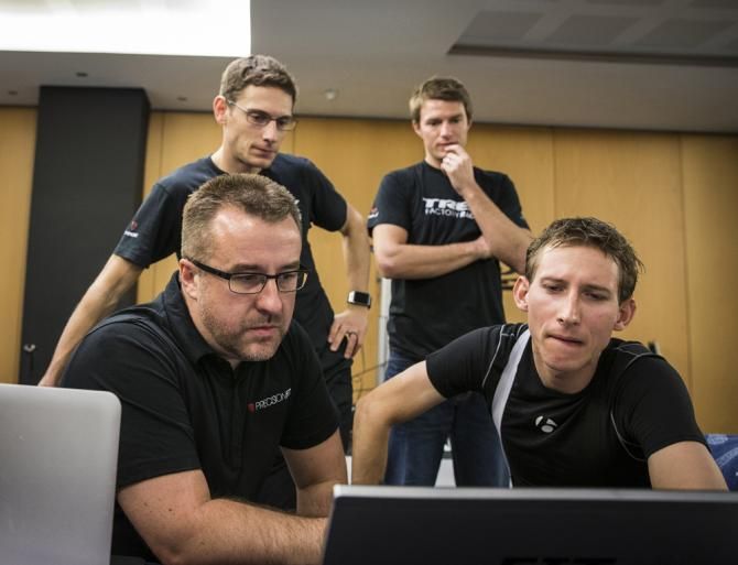 Bauke Mollema and the Trek squad