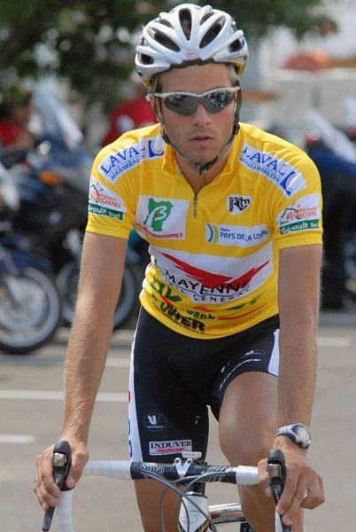 Niels Albert (BKCP-Powerplus) earned the leader's jersey by winning the prologue time trial the previous day.
