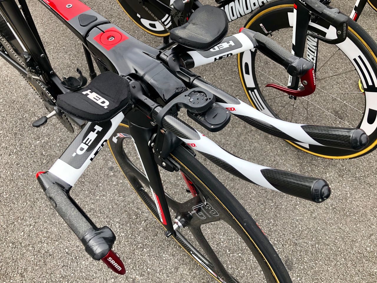 SRAM Blip shifters under the electrical tape connect to the SRAM Blipbox attached under the Garmin mount