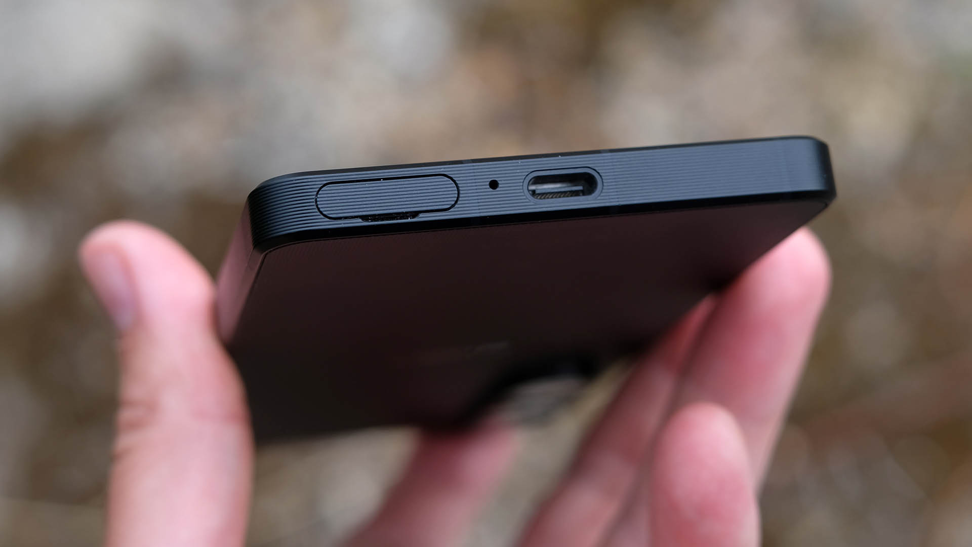 Sony Xperia 1 VII review images