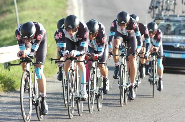 The Spidertech-C10 team competes in the team time trial at Coppi e Bartali