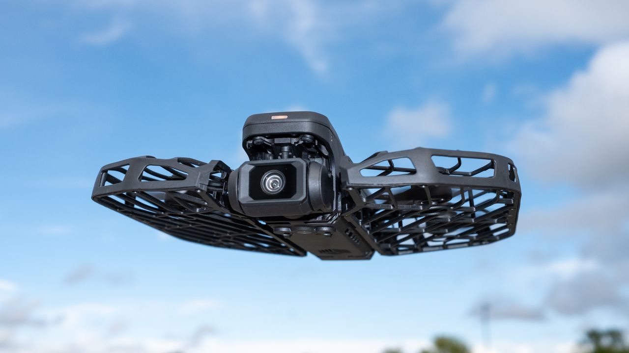 HoverAir X1 PRO in flight