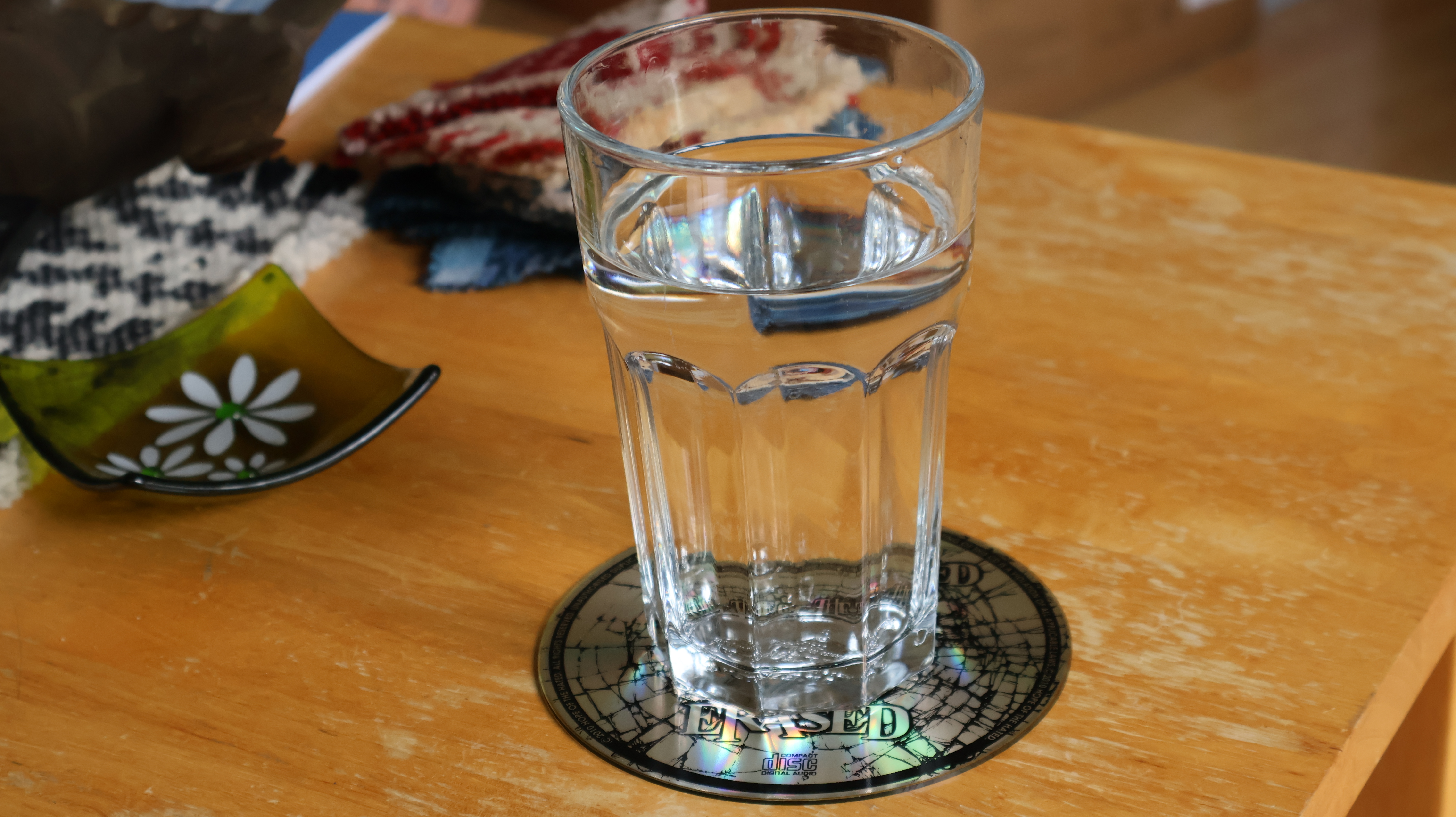 Using a CD as a coaster
