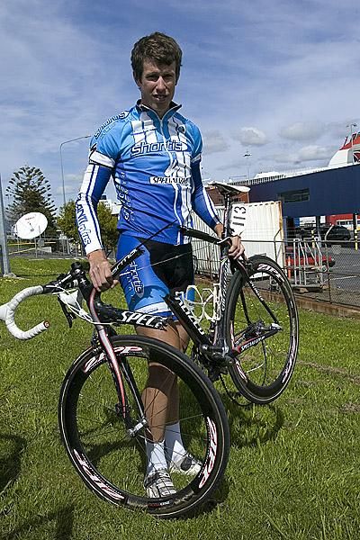 Has anyone got a spare bike? New Zealander Daniel Barry (Shortis Cycle &amp; Tri-Avanti Plus) was struck by a car an hour before the start of the tour and ended up with a bike in two pieces!