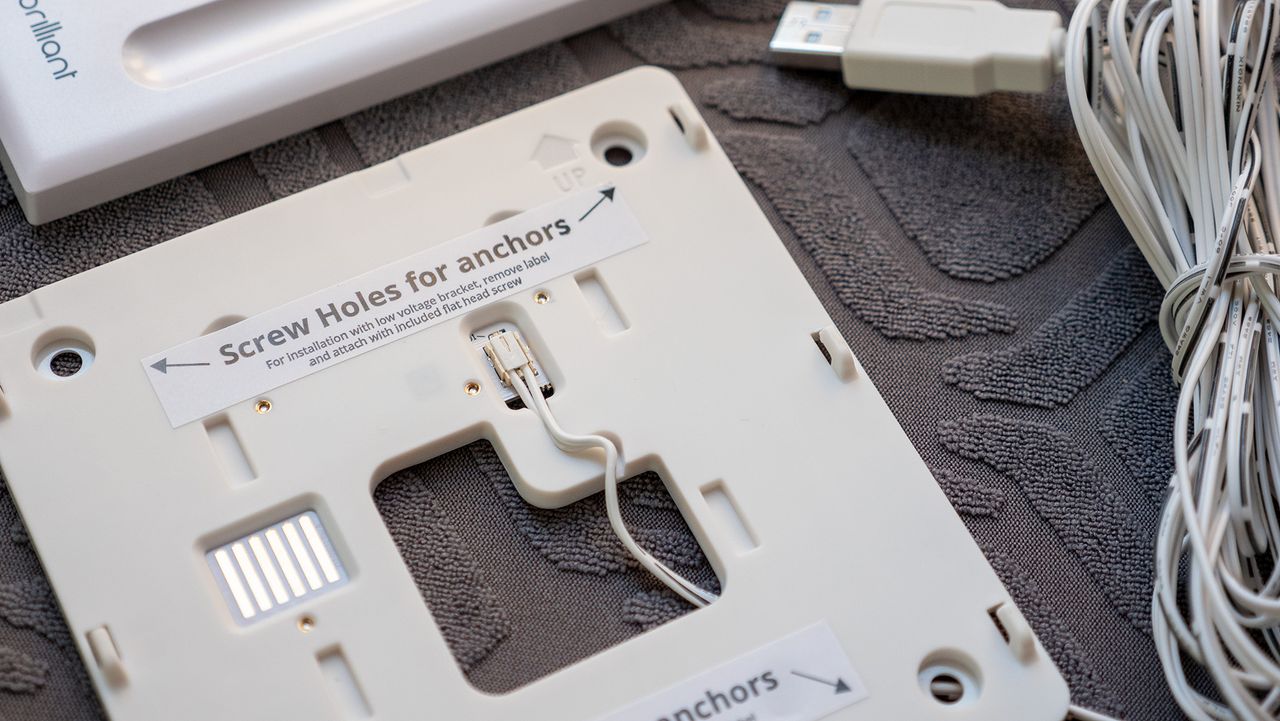The installation plate for Brilliant's plug-in control panel