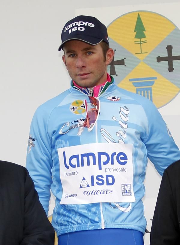Daniele Pietropolli (Lampre-ISD) in the leader's jersey