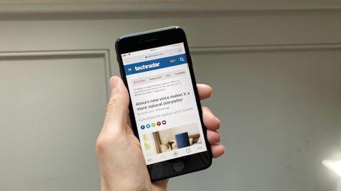 Iphone 12 Vs Iphone Se Double The Price Double The Phone Techradar