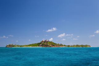places celebs vacation necker island