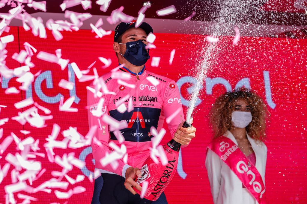 Giro d'Italia: Ganna storms to victory in stage 1 time trial