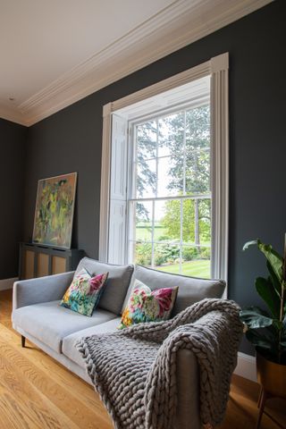 living room with dark scheme by ventrolla