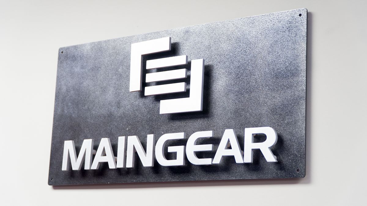 A stark logo meets visitors in the Maingear lobby, one found predictably plastered throughout.