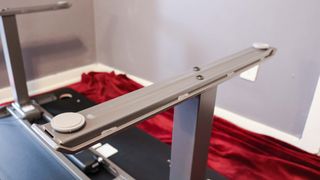 Vari Curve Electric Standing Desk feet assembly