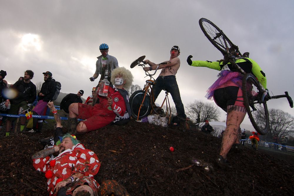 A glimpse of the mayhem on course at SSCXWC 2016 in Portland.