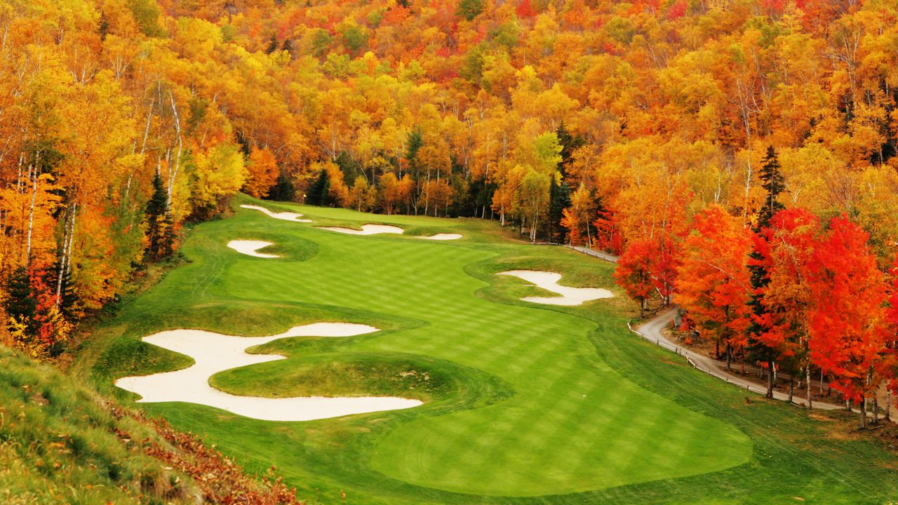 Why Autumn Is The Best Time To Play Golf