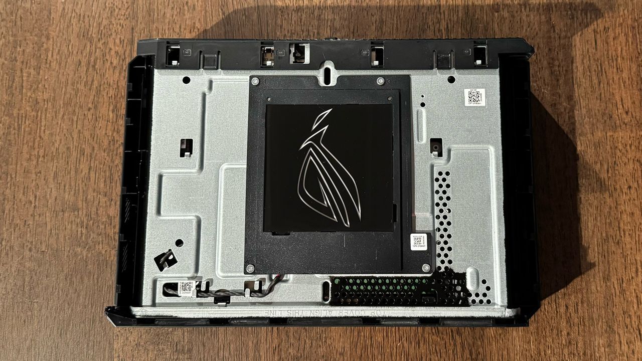 Asus ROG NUC 970 mini PC