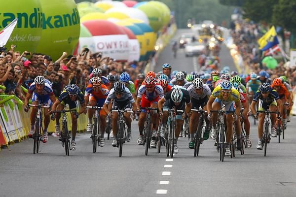 It was a fast and furious sprint to the finish line in Katowice.