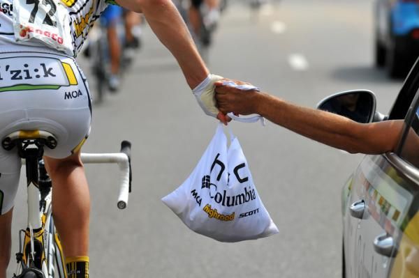 riders Emilia Fahlin and Linda Villumsen.
