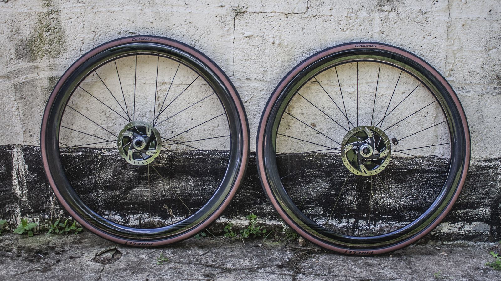 が*と様 Deda Elementi 88mm ホイール Deda Elementi RS4DB wheels review | Cyclingnews