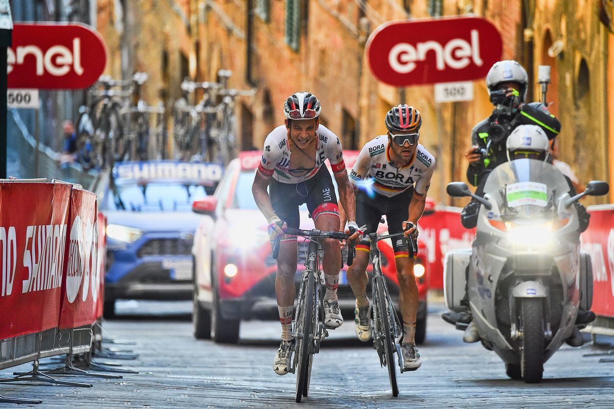 Strade Bianche 2020 - 14th Edition - Siena - Siena 184 km - 01/08/2020 - Davide Formolo (ITA - UAE - Team Emirates) - Maximilian Schachmann (GER - Bora - Hansgrohe) - photo Dario Belingheri/BettiniPhotoÂ©2020